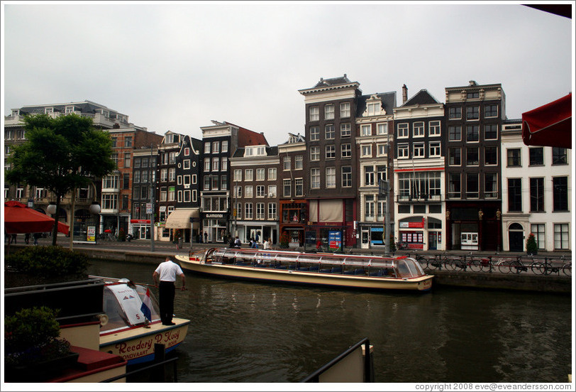 Canal and buildings, Centrum district.